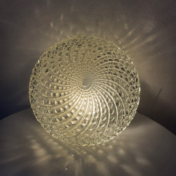 Ceiling lamp swirl